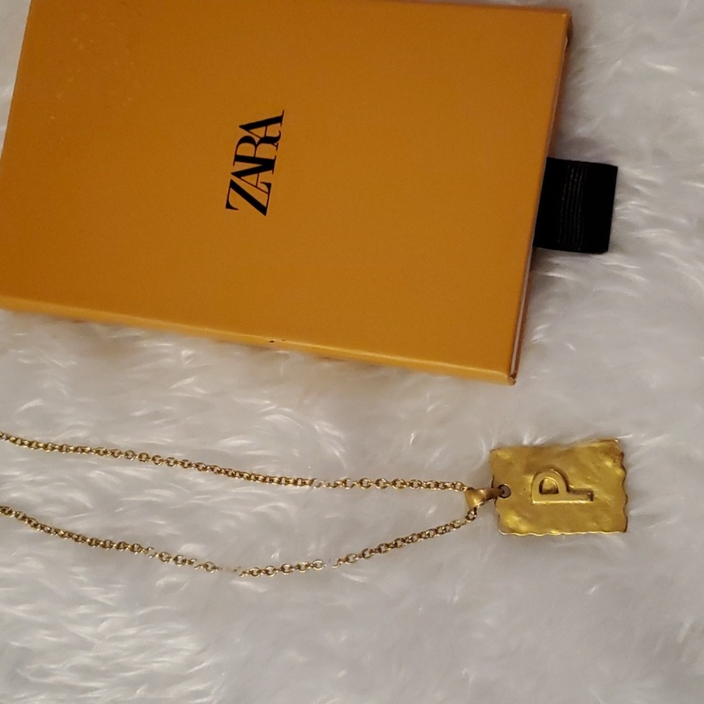 Zara Initial "P" Gold Tone Necklace